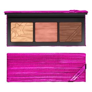 MAC Shiny Pretty Things Face Compact Medium Deep